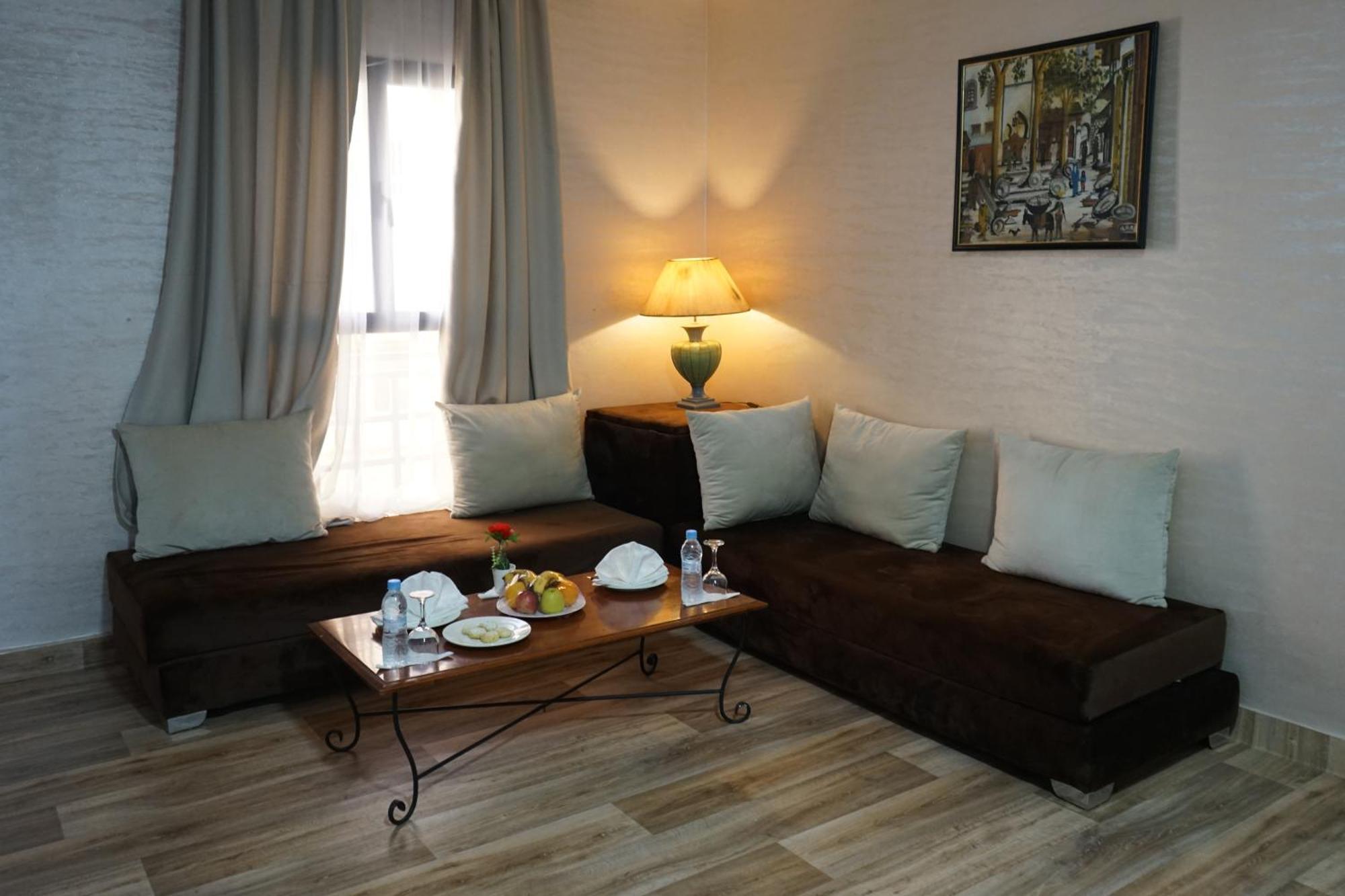 פס Hotel Nouzha מראה חיצוני תמונה