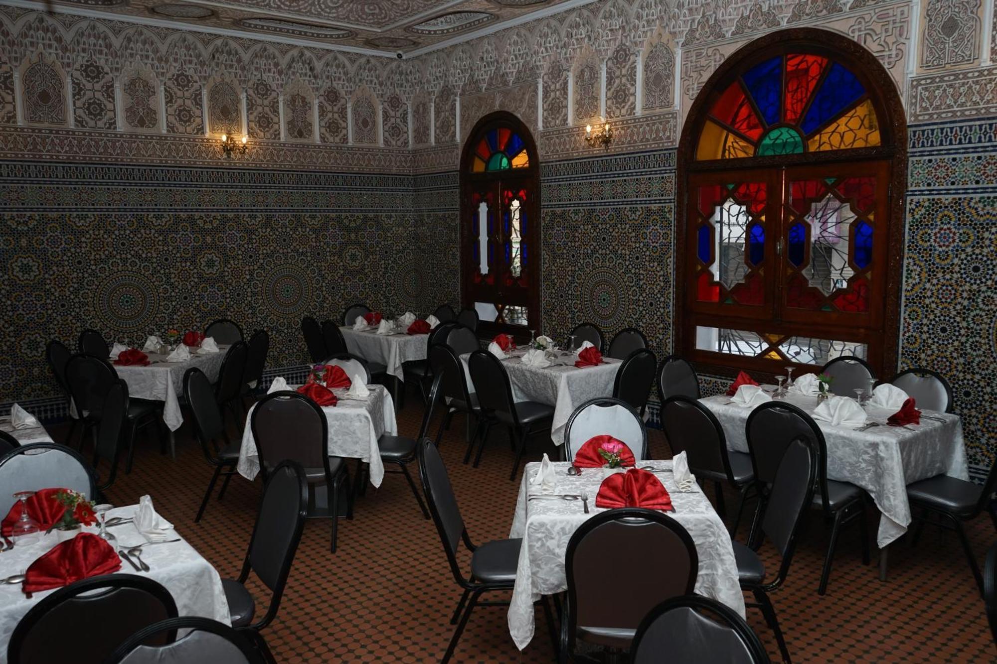 פס Hotel Nouzha מראה חיצוני תמונה