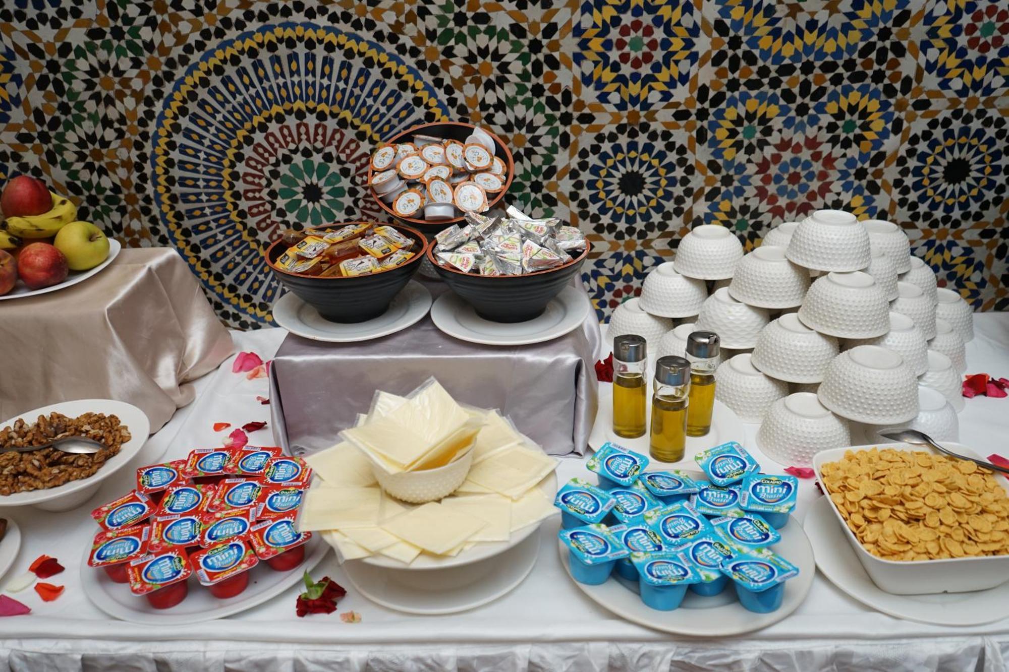 פס Hotel Nouzha מראה חיצוני תמונה