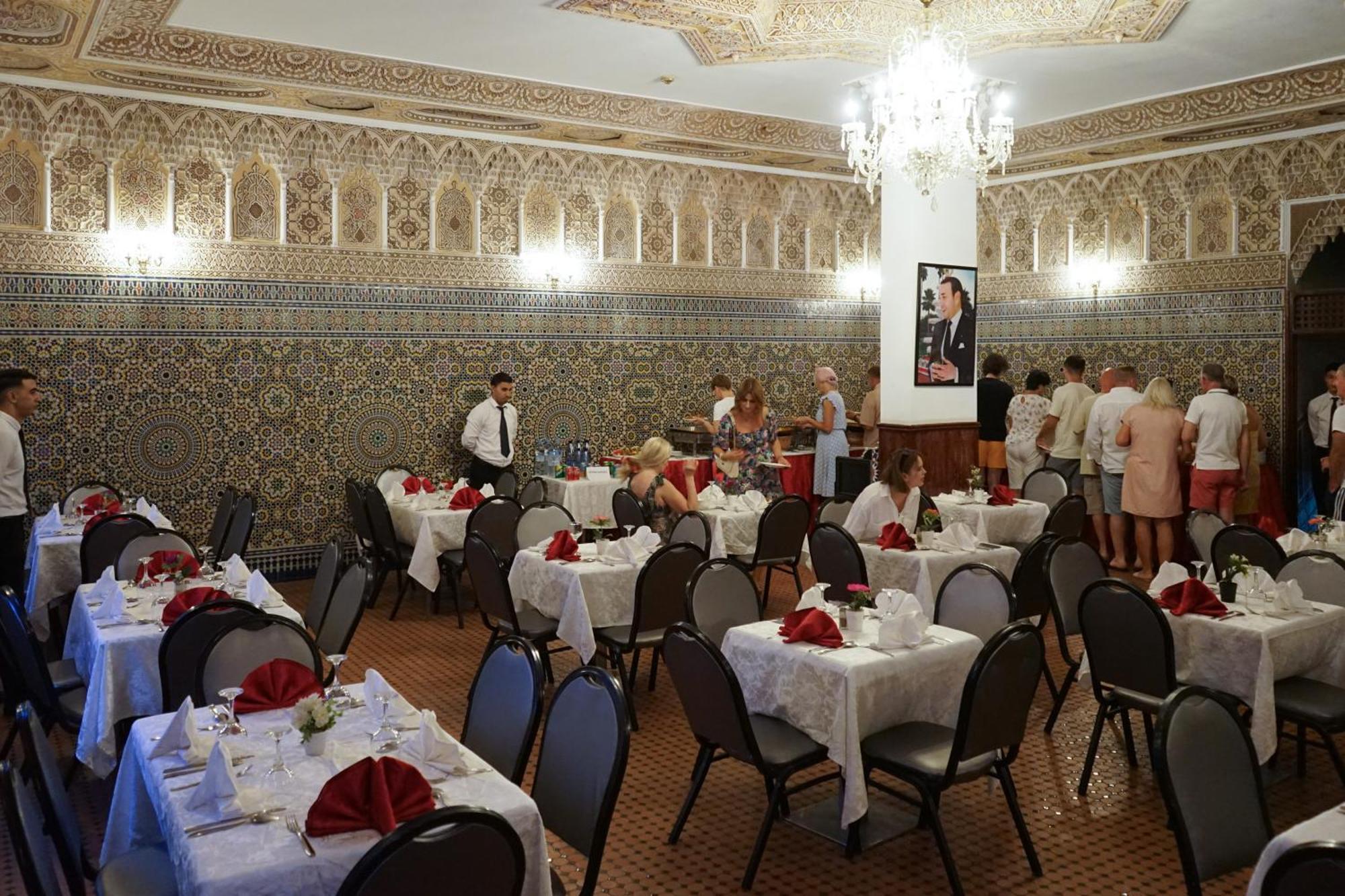 פס Hotel Nouzha מראה חיצוני תמונה