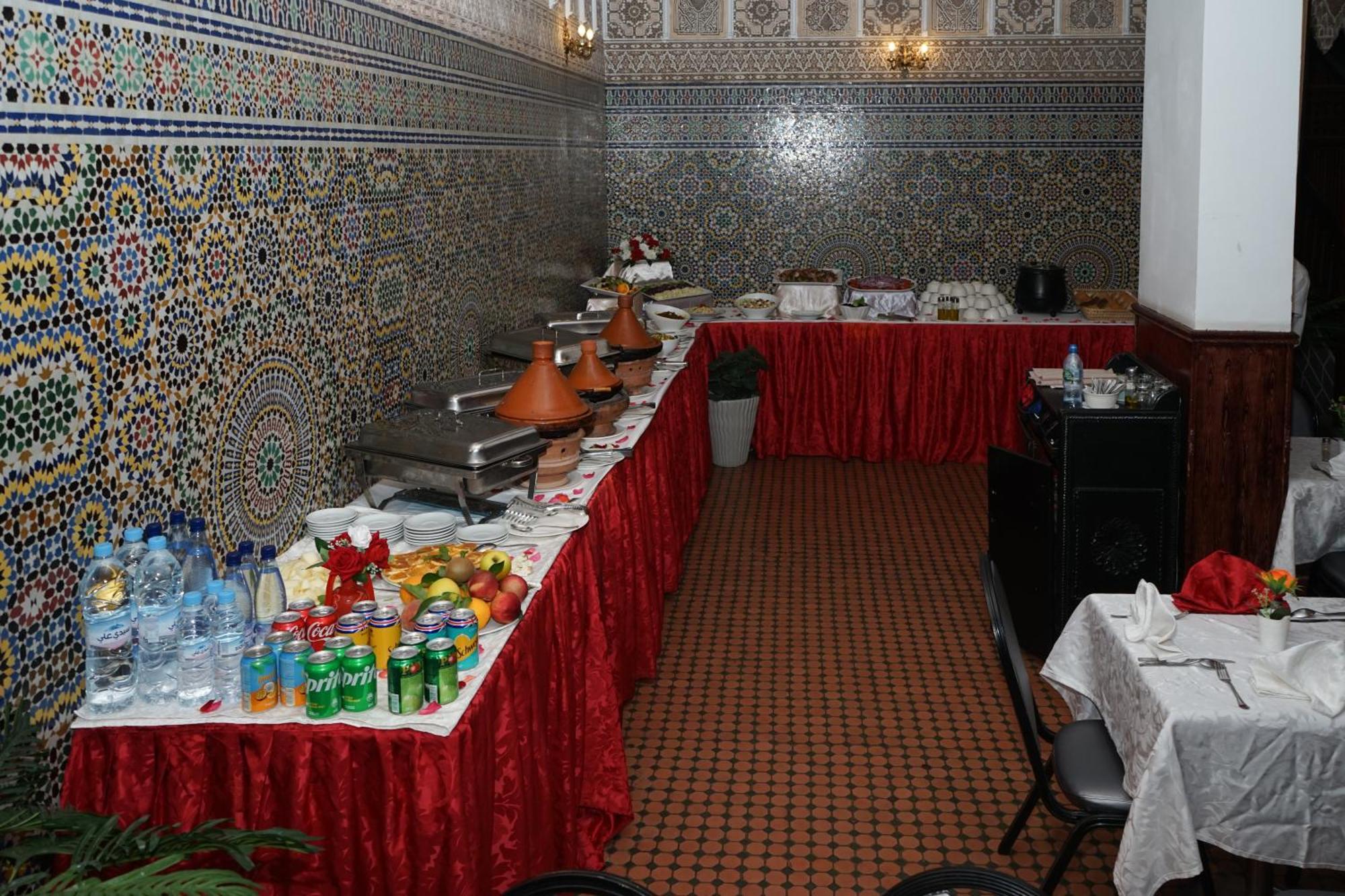 פס Hotel Nouzha מראה חיצוני תמונה