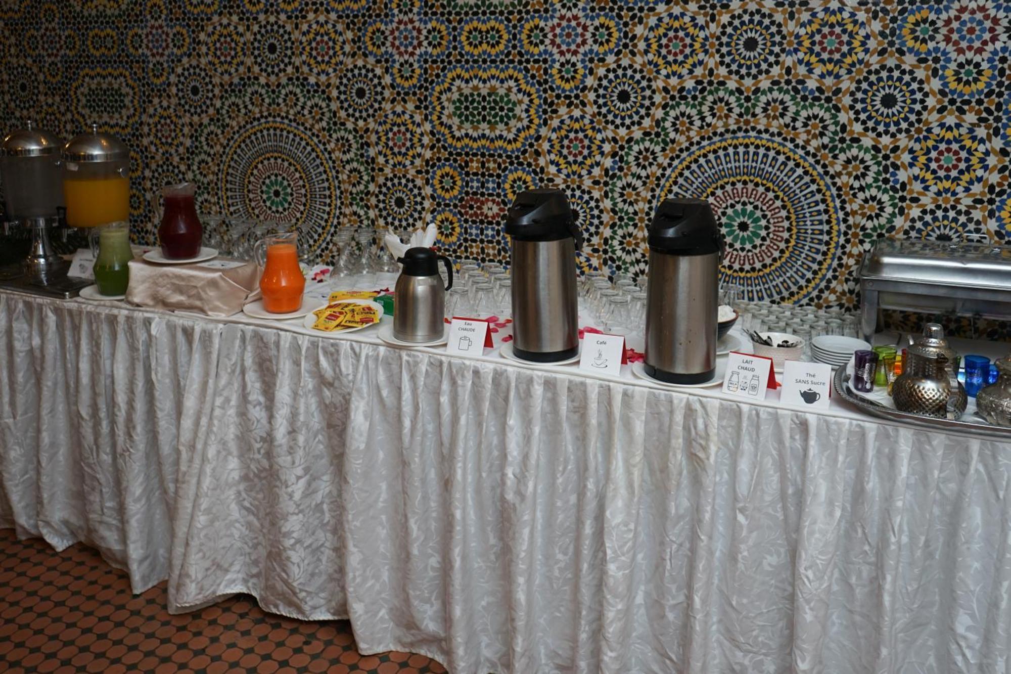 פס Hotel Nouzha מראה חיצוני תמונה