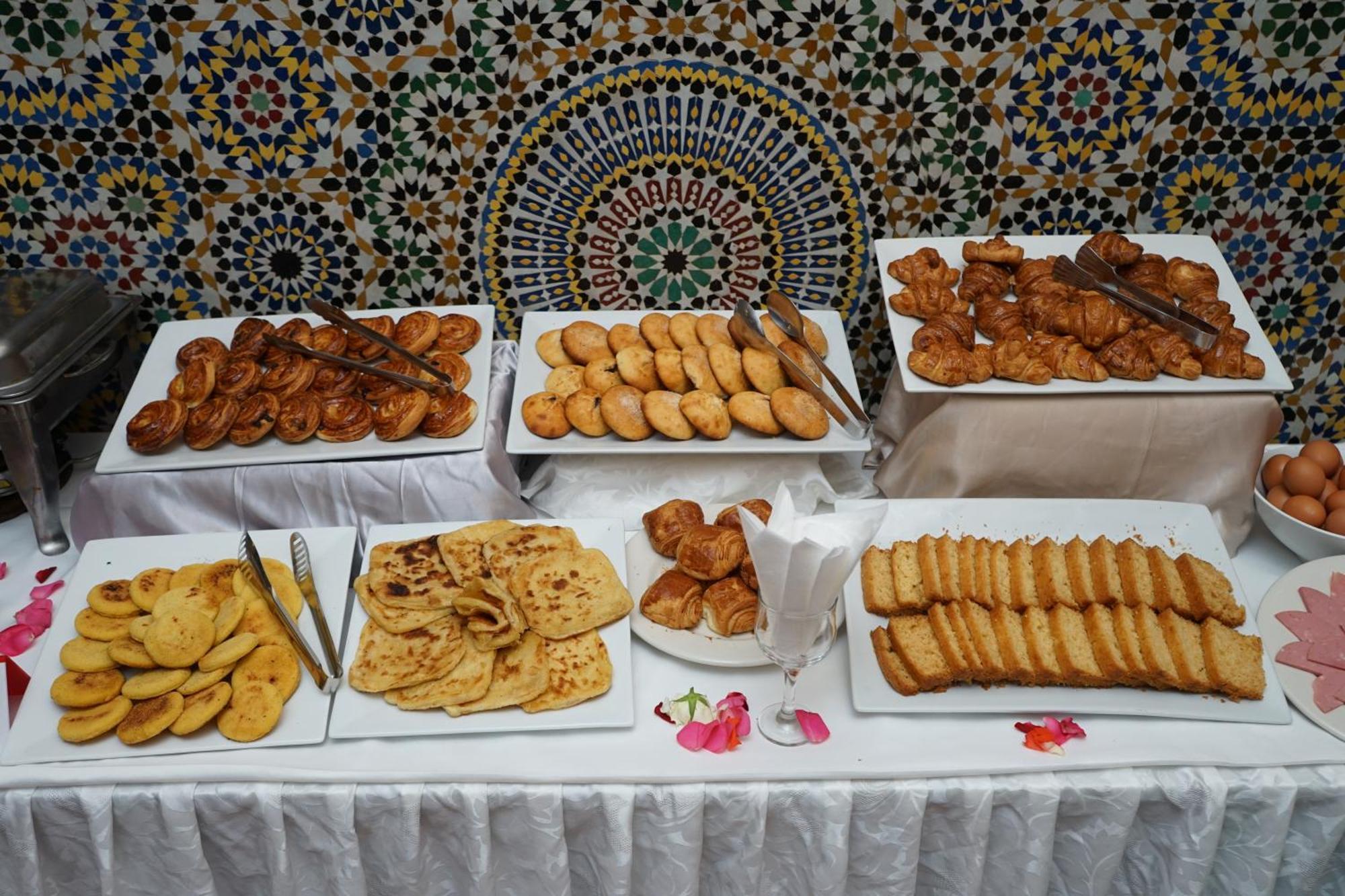 פס Hotel Nouzha מראה חיצוני תמונה