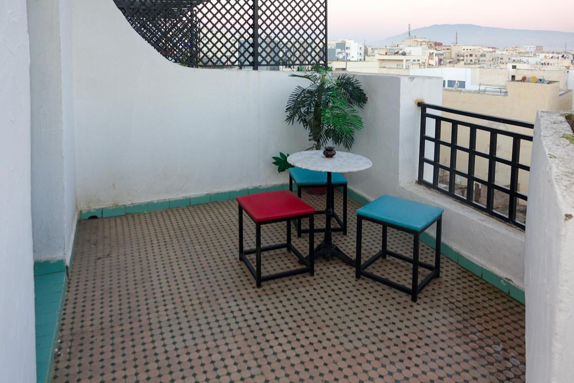 פס Hotel Nouzha מראה חיצוני תמונה